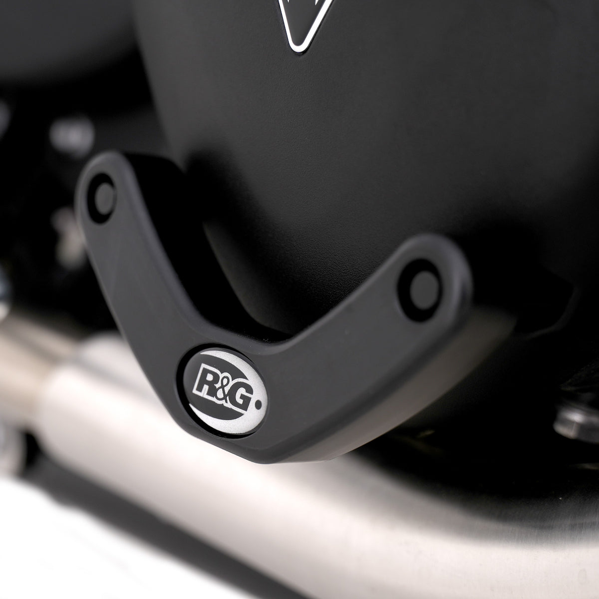 Engine Case Slider for Triumph Street Twin, Thruxton 1200/R '16-, Speed Twin 1200 '19-, Scrambler 1200 XC/XE '19-, Scrambler 900 ’23-25 & Speed Twin 900 '22- models (RHS)