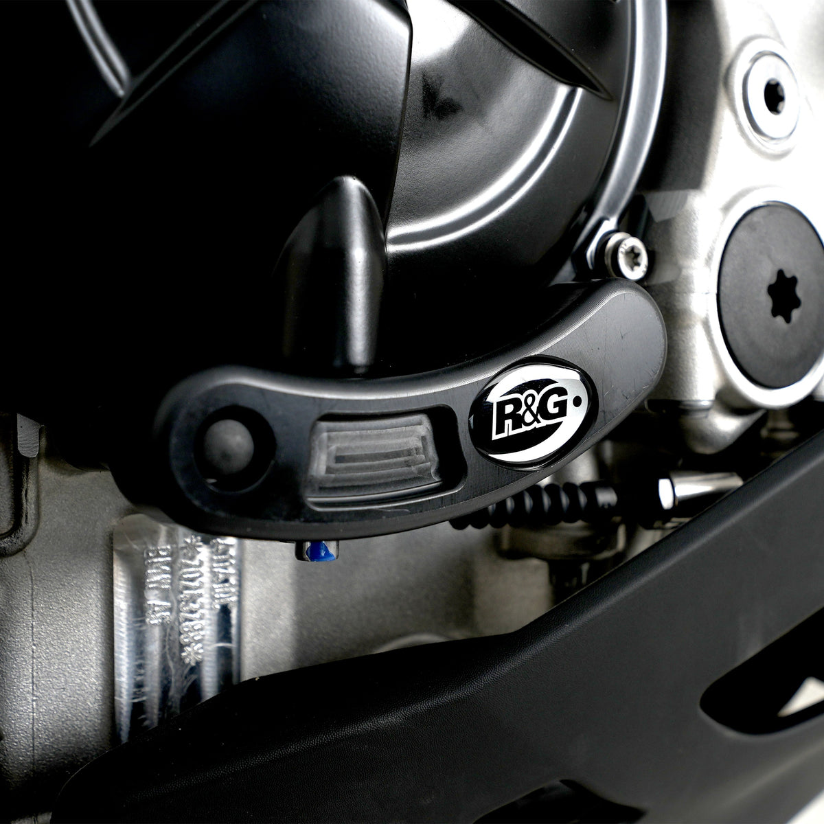 Engine Case Slider (RHS) for BMW S1000R '21- / Sport/ M Sport '21- '24, M1000RR '21-'22, S1000RR '19- & M1000R '23-/M1000XR '24-