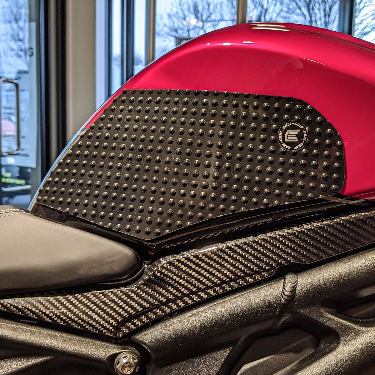 Eazi-Grip Triumph Speed Triple 1200RR '22-25. - EVO