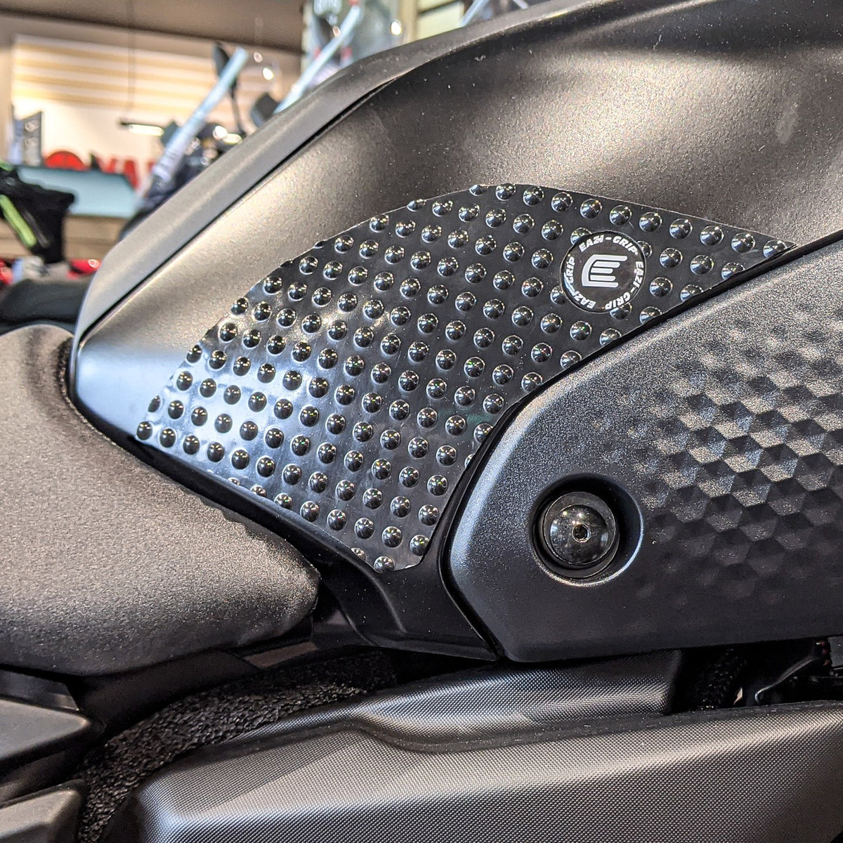Eazi-Grip Yamaha MT-07 '21-24 - EVO
