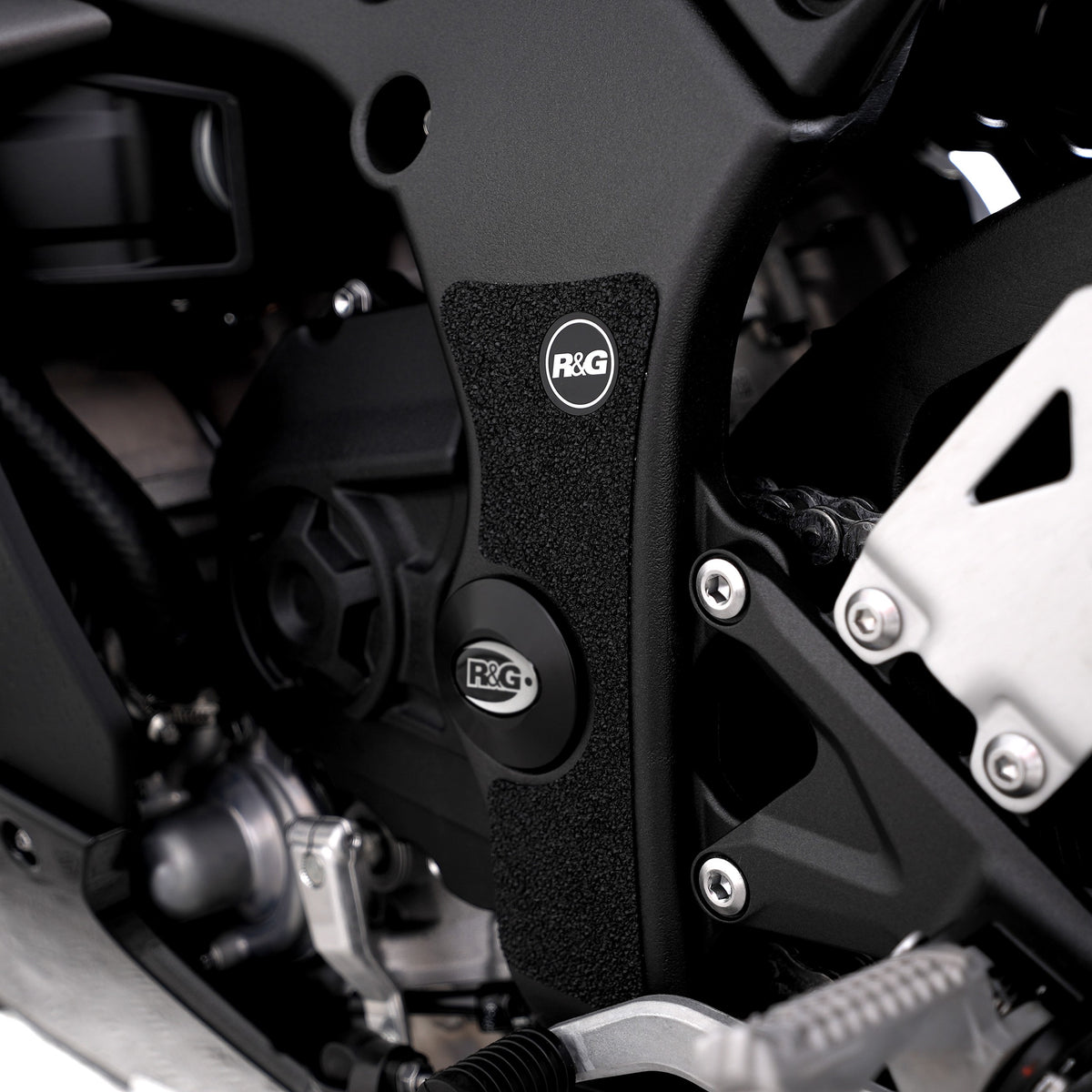 R&G Boot Guard Kit for Kawasaki ZX-10R '11- & ZX-10RR '21-