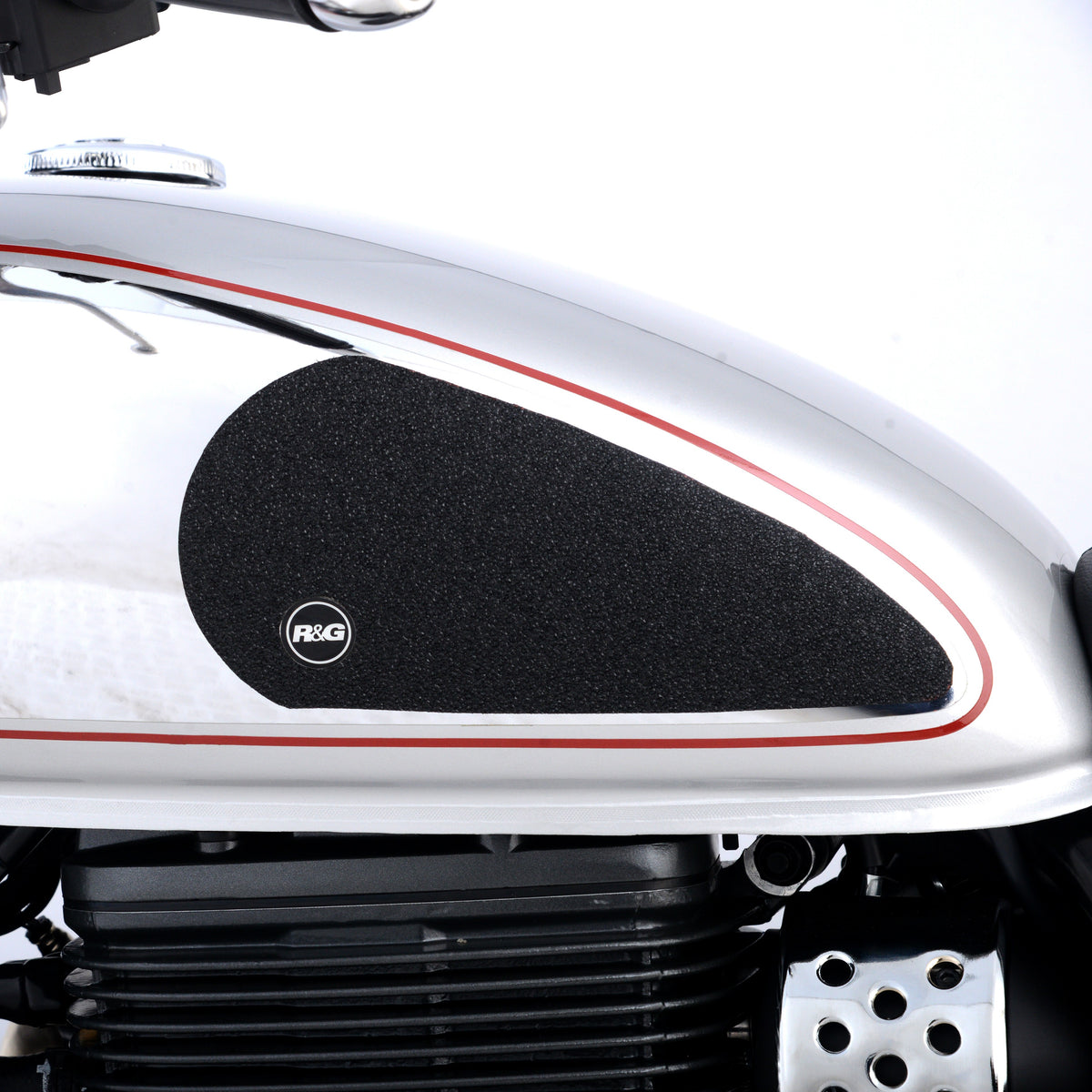 R&G Tank Traction Grips for BSA Gold Star '23-