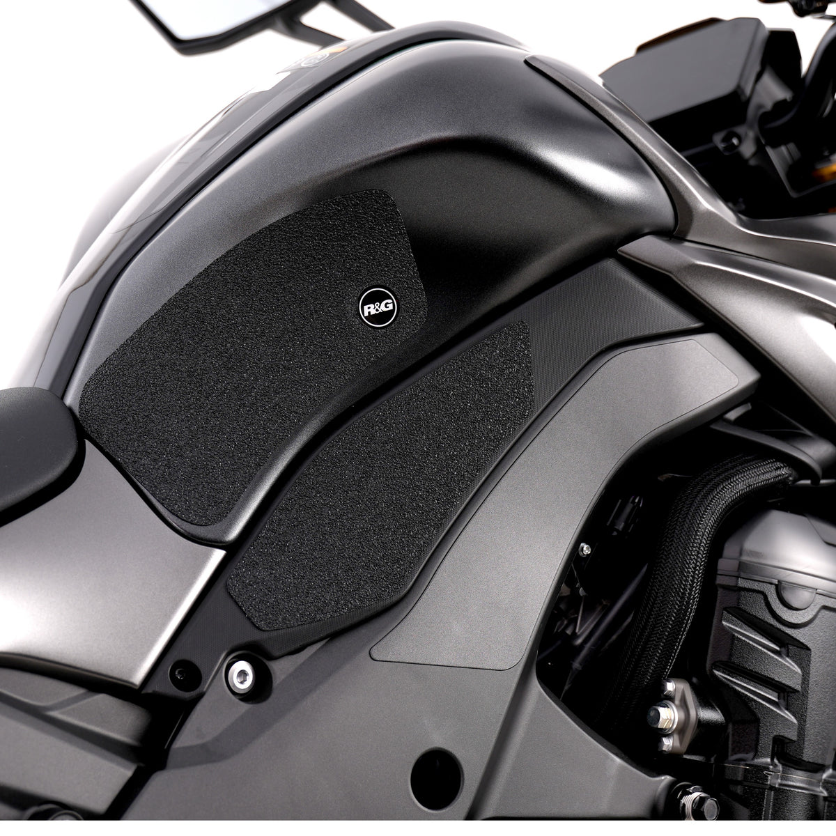 R&G Tank Traction Grip for Kawasaki Z1000 '14-'22, Z1000R '17- & Z1100 '26-