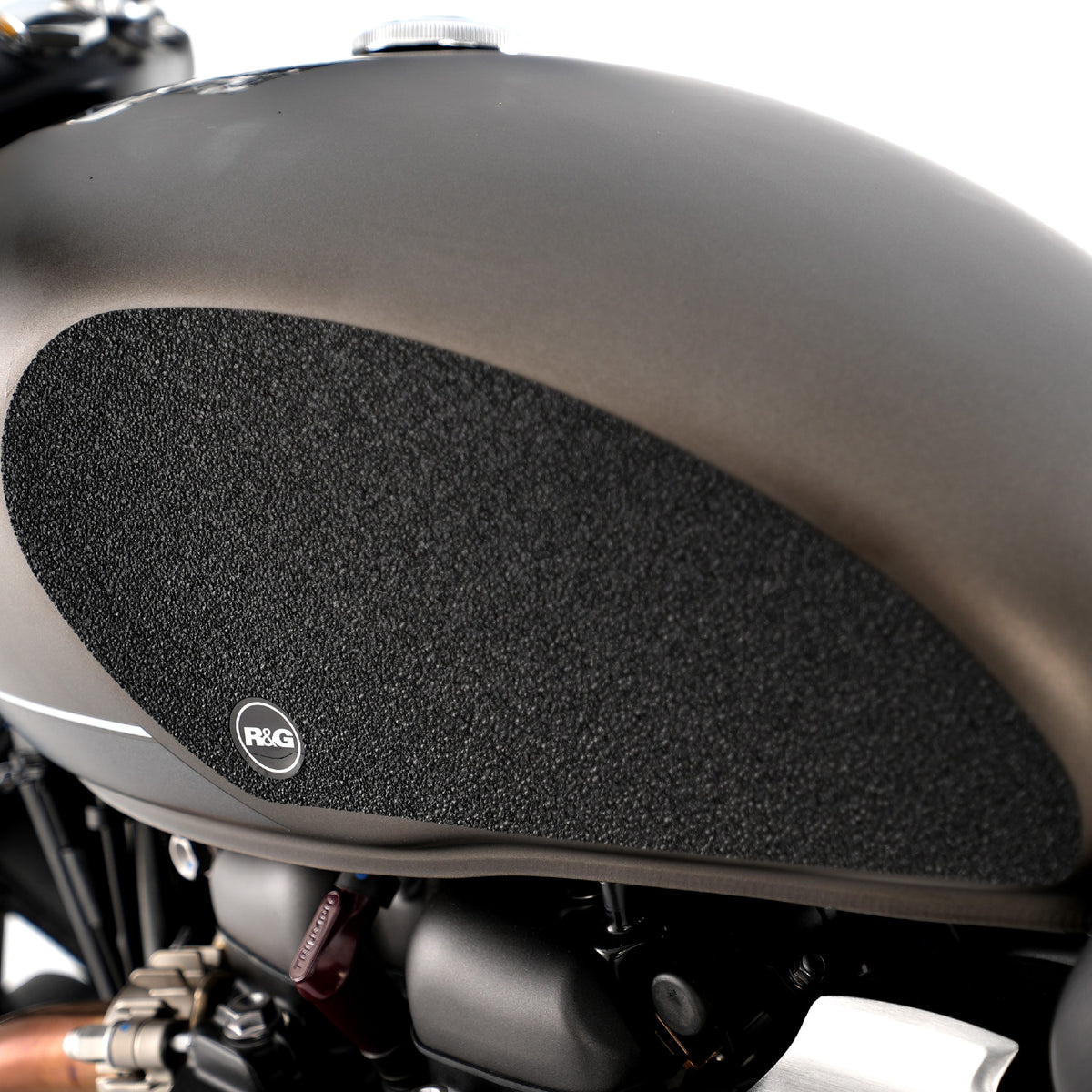 R&G Tank Traction Grips for Triumph Street Twin '16-, Scrambler 900 ’23- & Speed Twin 900 '22- '24