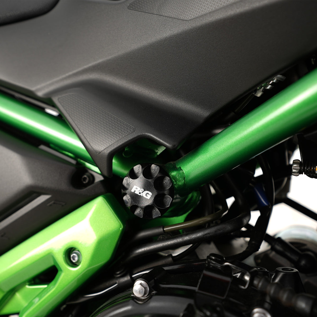 Frame Plug Kit for Kawasaki Z650 S ‘26-, Z650 '17- & Z650RS '21-