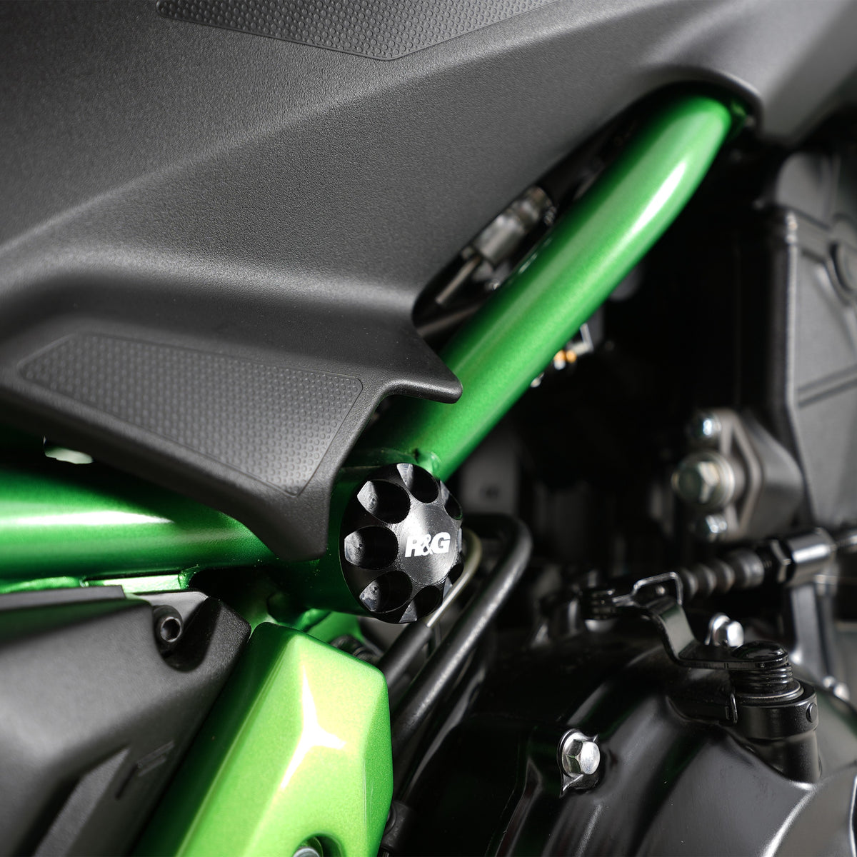 Frame Plug Kit for Kawasaki Z650 S ‘26-, Z650 '17- & Z650RS '21-