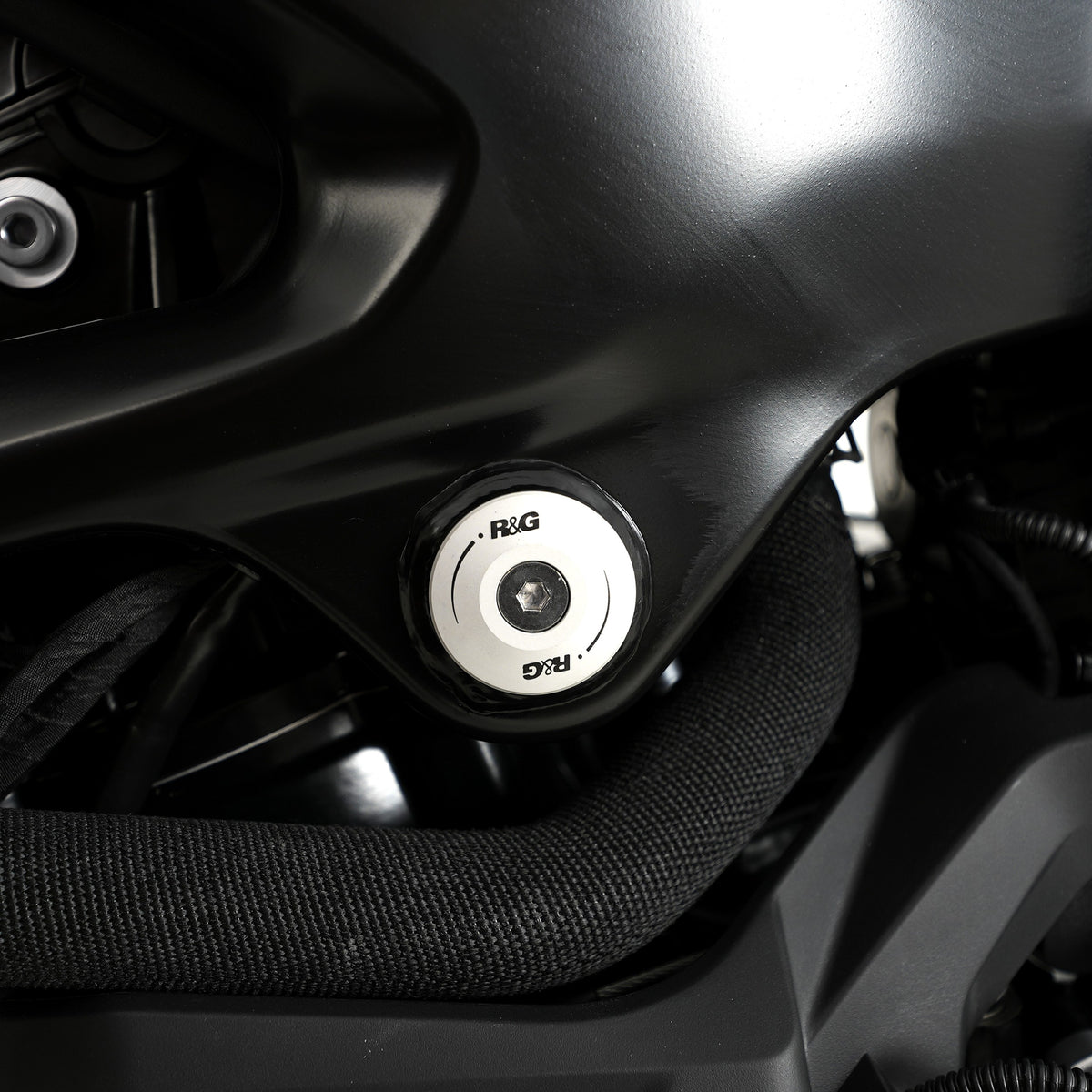 Frame Plug for BMW F850GS '22-25/ F900R '20-/ F850GSA '19-25, F900GS '24- (LHS)