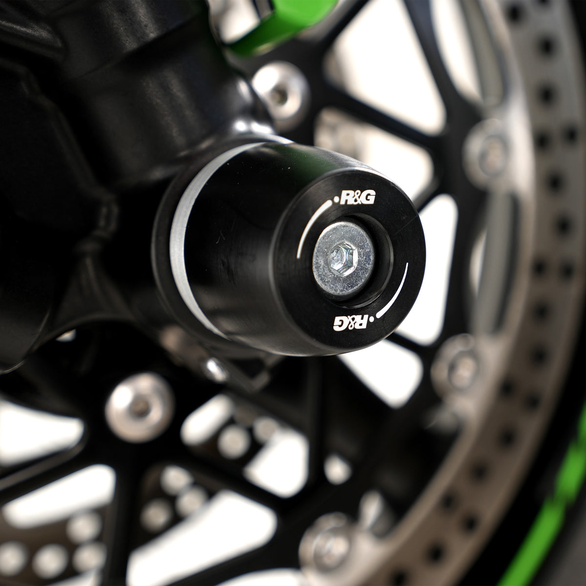 APEX Fork Protectors for Kawasaki Z650 S ‘26-, Z650, Ninja 650 '17-, Ninja 7 Hybrid Hev, Z7 Hybrid Hev '24- & Z650RS '21-
