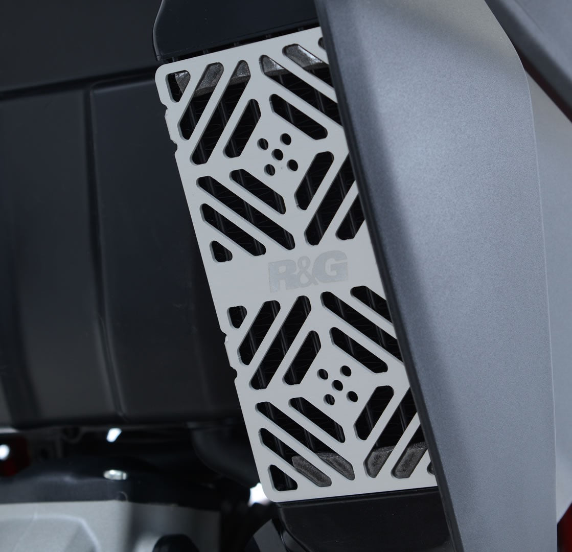 Oil Cooler Guard for Ducati Scrambler 800 Full Throttle ’26-, 10th Anniversary Rizoma Edition ’26-, Scrambler Icon ’26-, Scrambler Icon Dark ’26-,Scrambler Nightshift ’26- and 4 others
