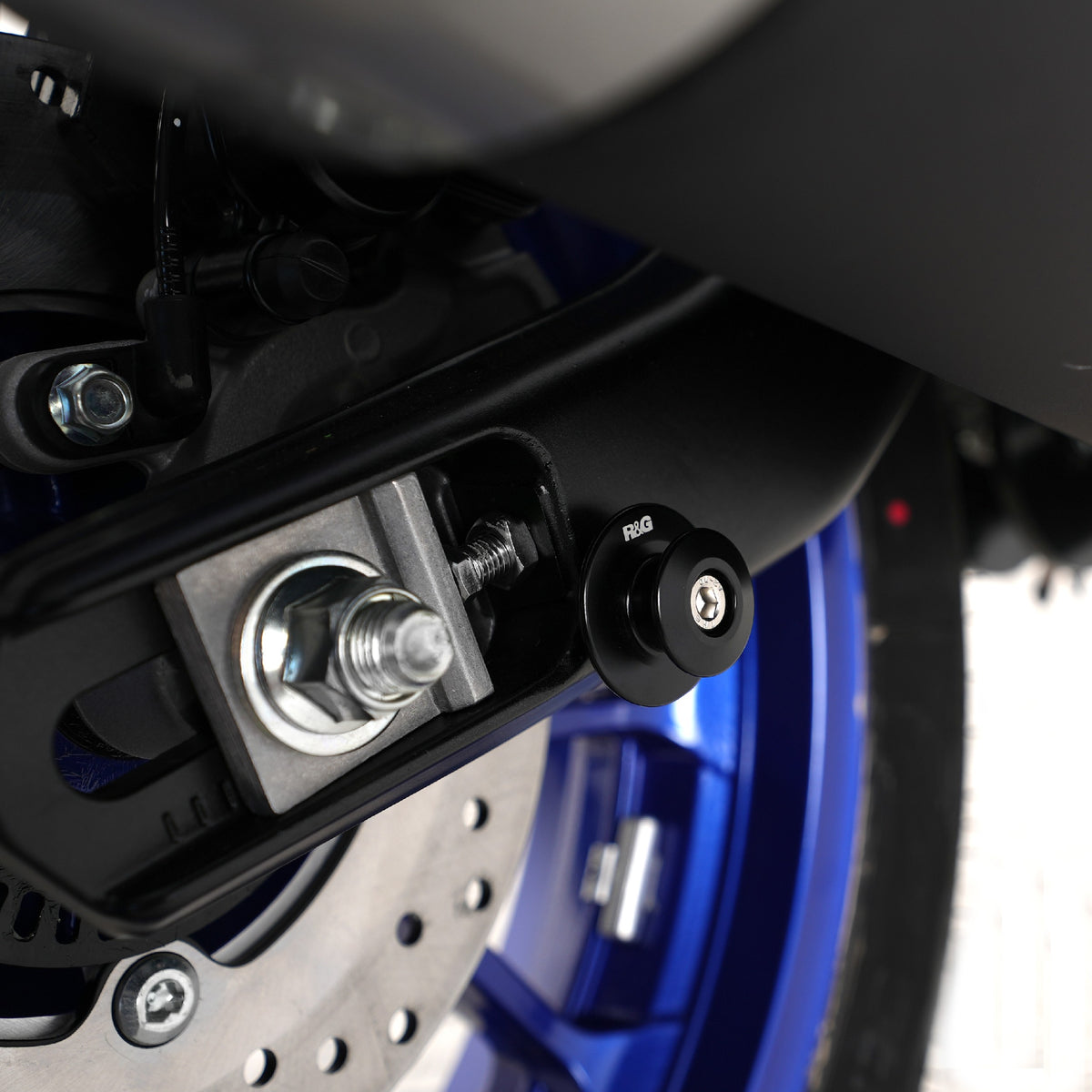 M6 Paddock Stand Bobbins for Yamaha Tenere World Rally(T7 ) '23-, YZF-R125 '19-, MT-125 '20-, Ducati Monster V2 ’26- , Monster V2+ ’26- and 10 others.