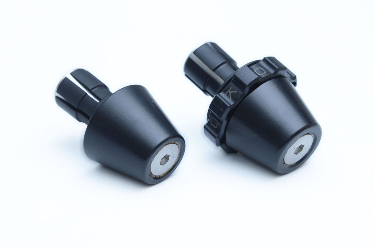 Kaoko Throttle Stabilizer for the Kawasaki Vulcan Cruisers; Classic models, 900 Classic & Custom - (incl. matching left hand side Bar-End Weight : Torpedo shape : black finish : for 3/4” (19mm) ID handlebars)