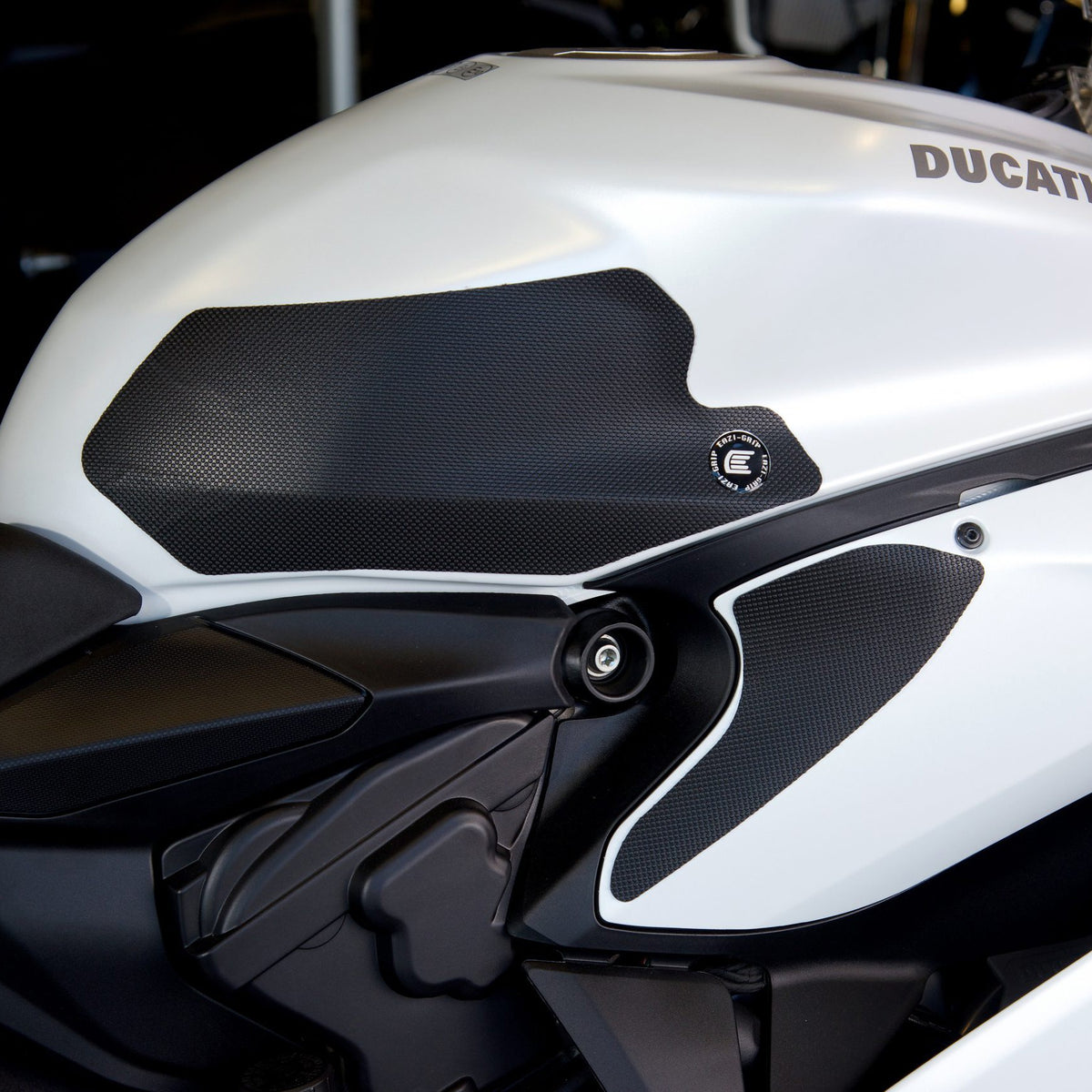 Eazi-Grip Ducati 899/959/1199/1299 Panigale '11-18 - PRO