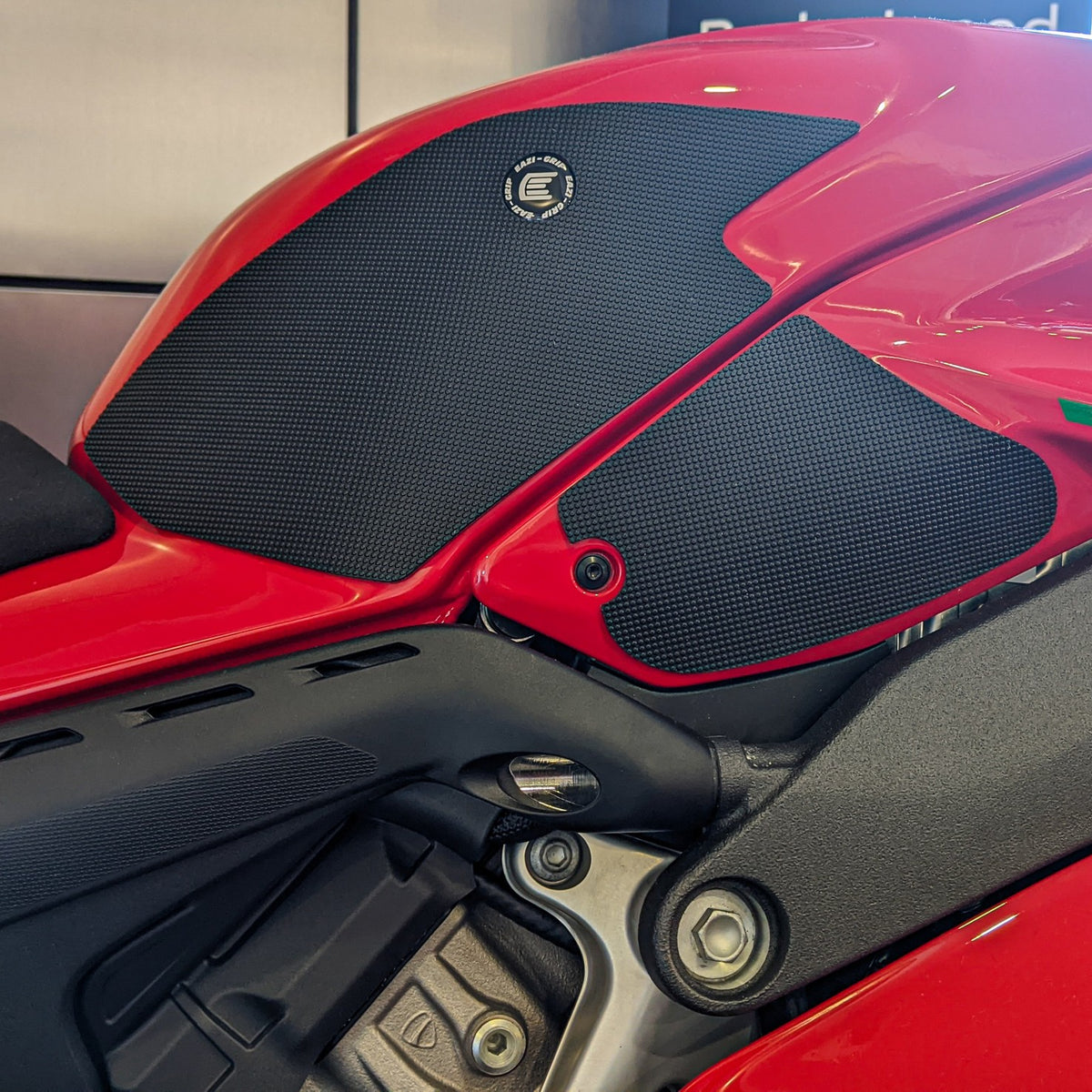 Eazi-Grip Ducati Panigale V4 '22-24 - PRO