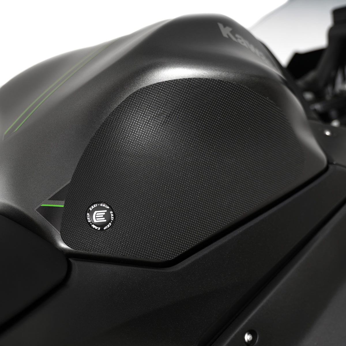 Eazi-Grip Kawasaki Z650 '17- / Ninja 650 '17- - PRO