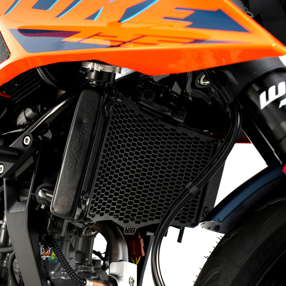PRO Radiator Guard for KTM RC 390 / 125 / 200 '22-, Duke 125/250/390 '24-,Husqvarna Vitpilen 401 '24-