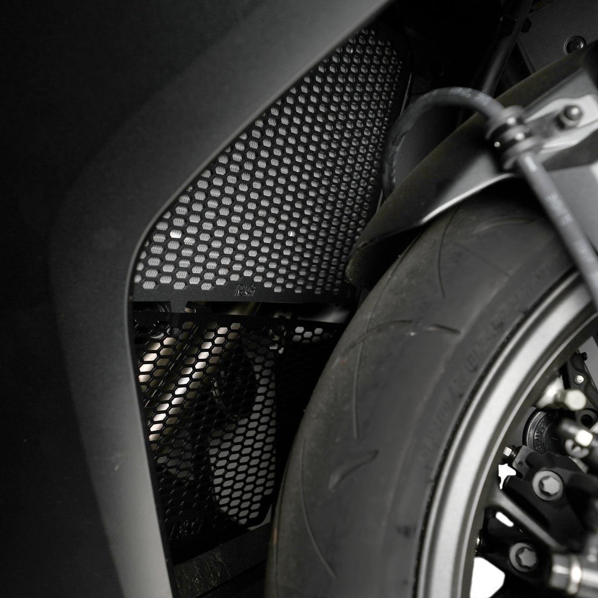 PRO Radiator Guard for Honda CB650R '19-, CBR650R '19-(E-Clutch '24-), CB650F '14-19, CB650R Neo SP Cafe '19-20, CBR650F '14-18