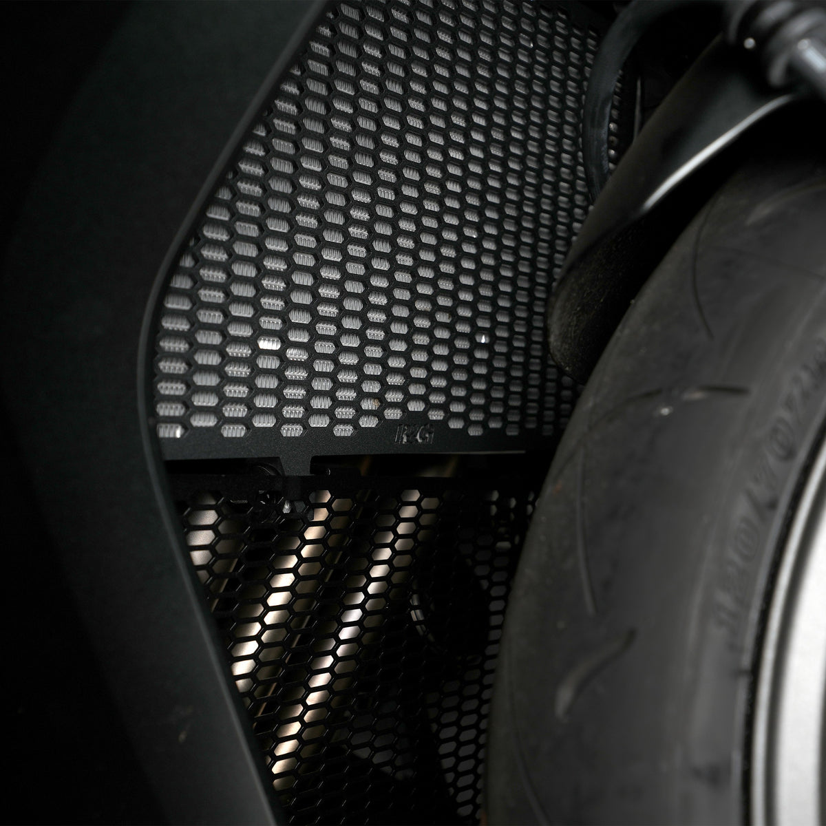 PRO Radiator Guard for Honda CB650R '19-, CBR650R '19-(E-Clutch '24-), CB650F '14-19, CB650R Neo SP Cafe '19-20, CBR650F '14-18