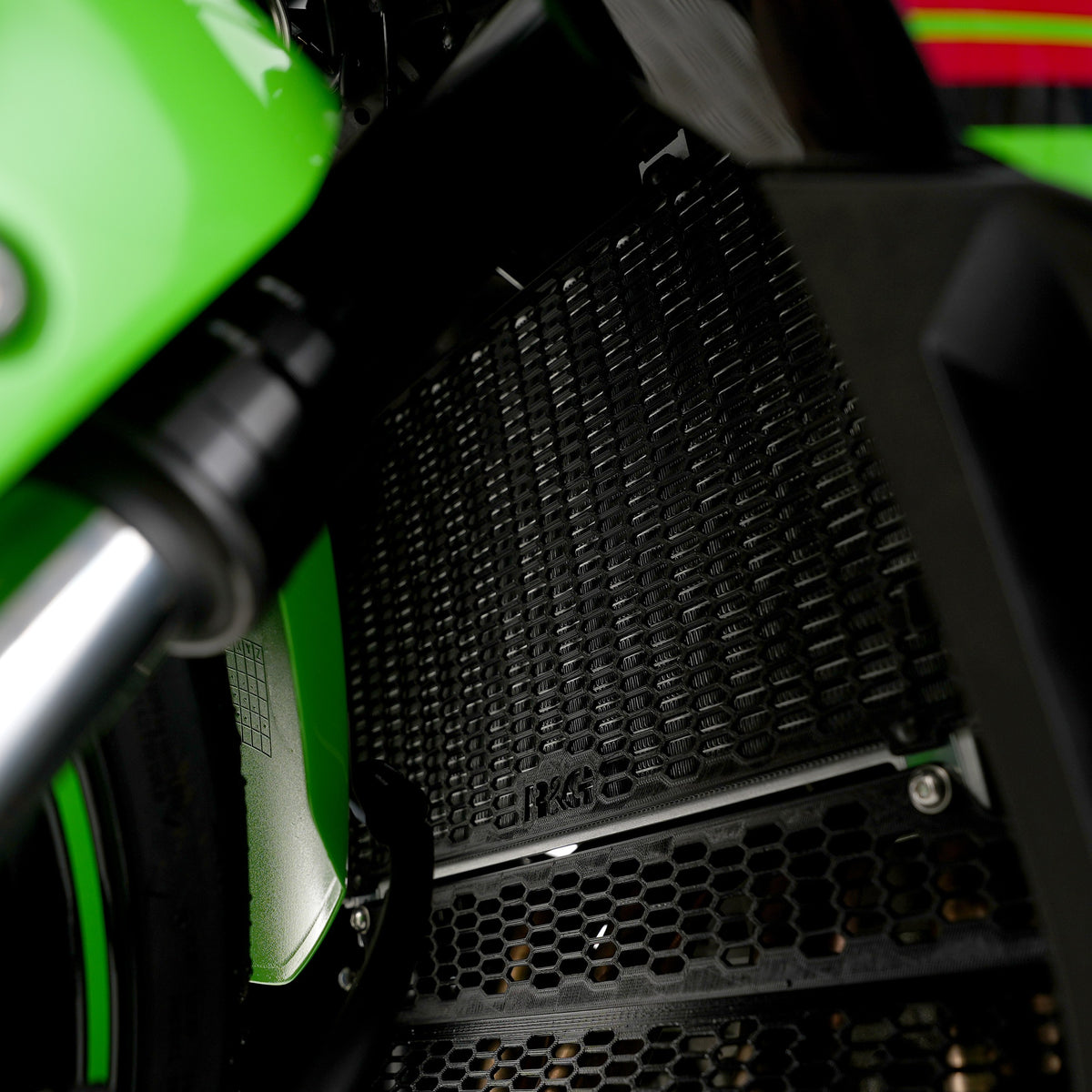 PRO Radiator Guard for Kawasaki ZX-4R(R) (SE) ’23-
