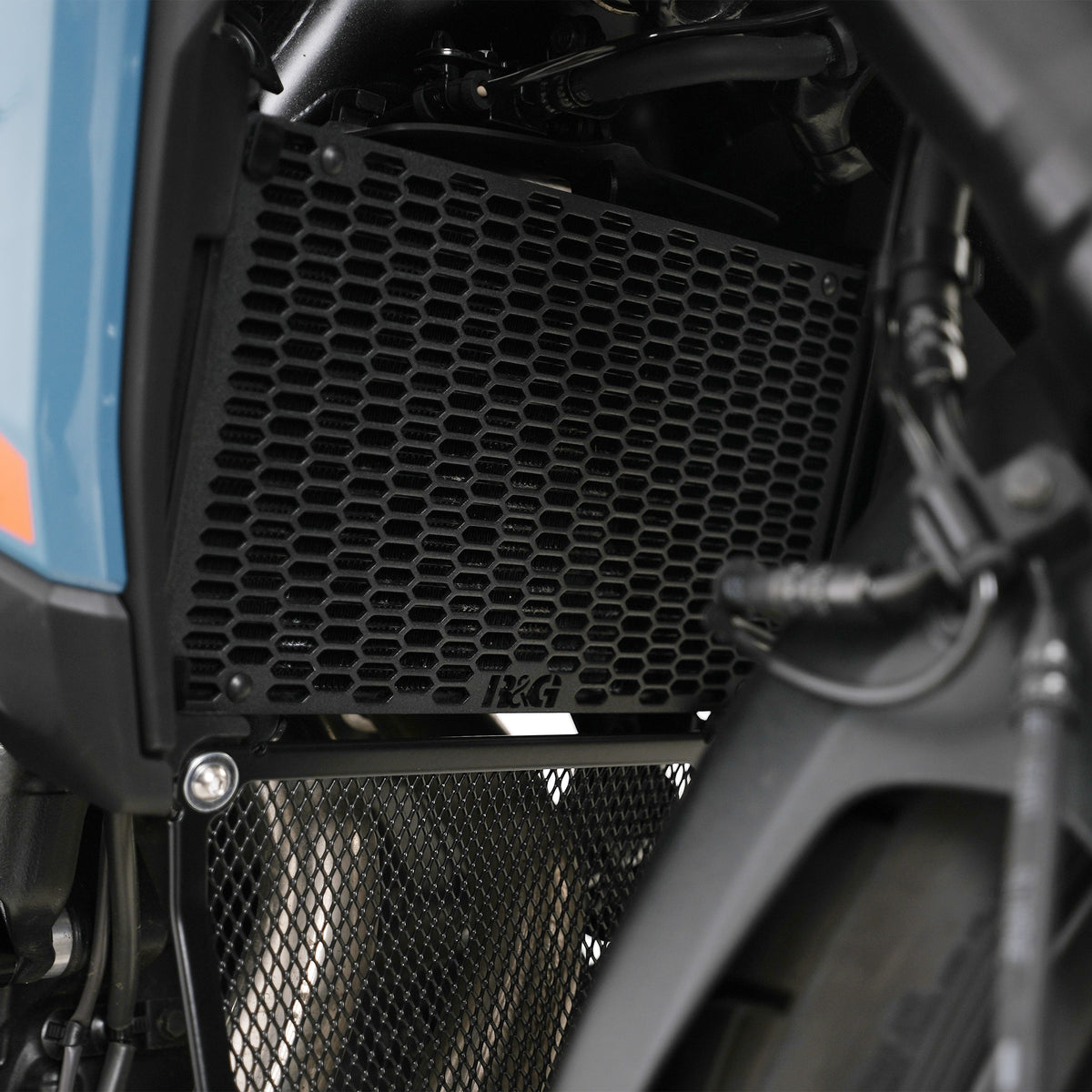 PRO Radiator Guard for Honda NX500 '24-& Honda CBR500R '26-( E-Clutch only)