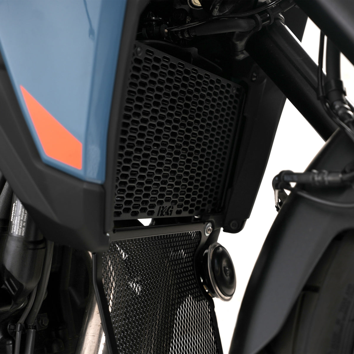 PRO Radiator Guard for Honda NX500 '24-& Honda CBR500R '26-( E-Clutch only)