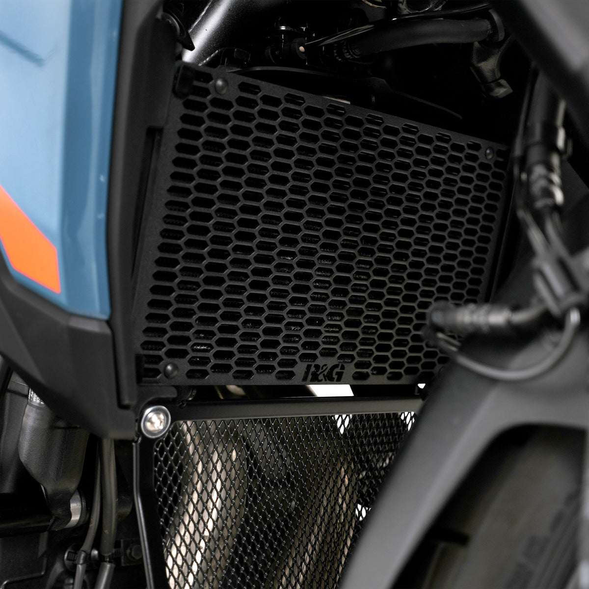 PRO Radiator Guard for Honda NX500 '24-& Honda CBR500R '26-( E-Clutch only)