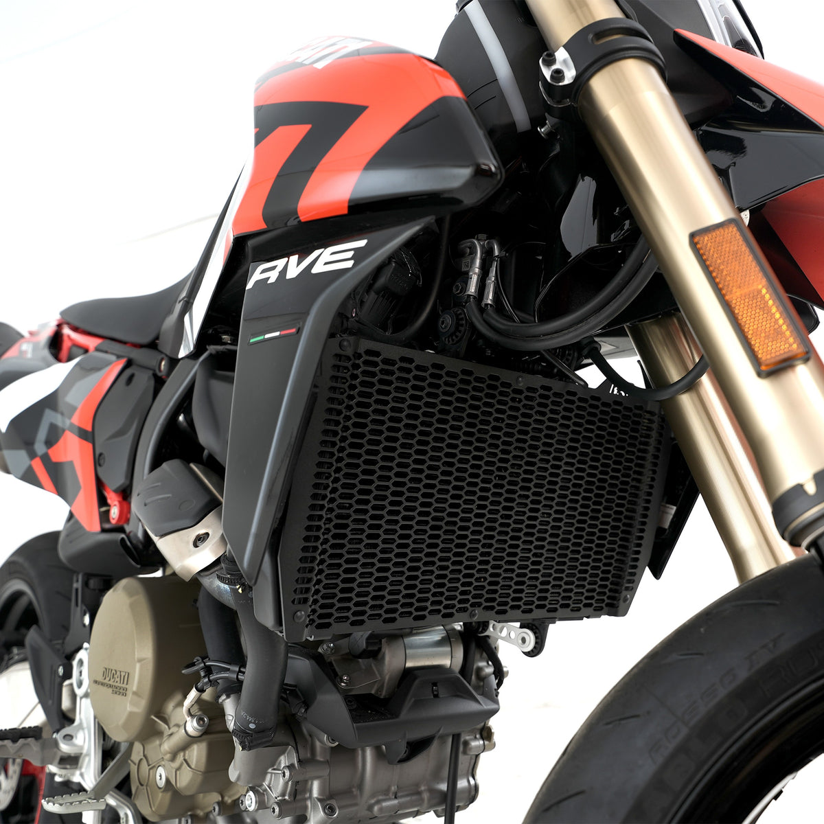 PRO Radiator Guard for Ducati Hypermotard 698 Mono/RVE ’24-25.
