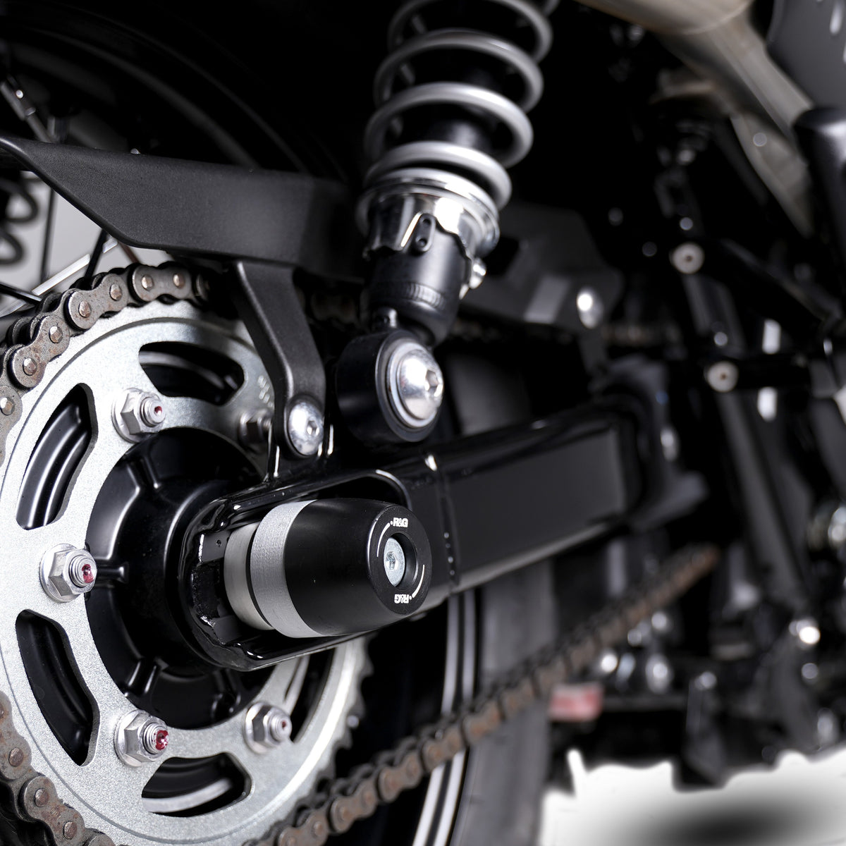 APEX Swingarm Protectors for the Triumph Scrambler 900 '23-25, Speed Twin 900 '25- & Speed Twin 1200 '24-