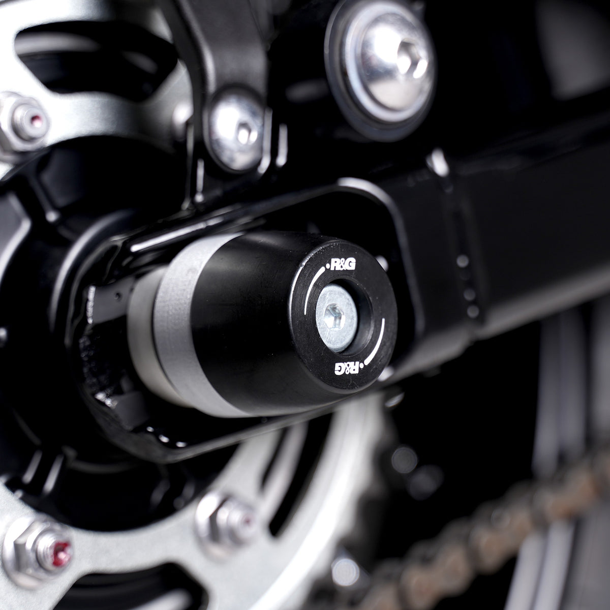APEX Swingarm Protectors for the Triumph Scrambler 900 '23-25, Speed Twin 900 '25- & Speed Twin 1200 '24-