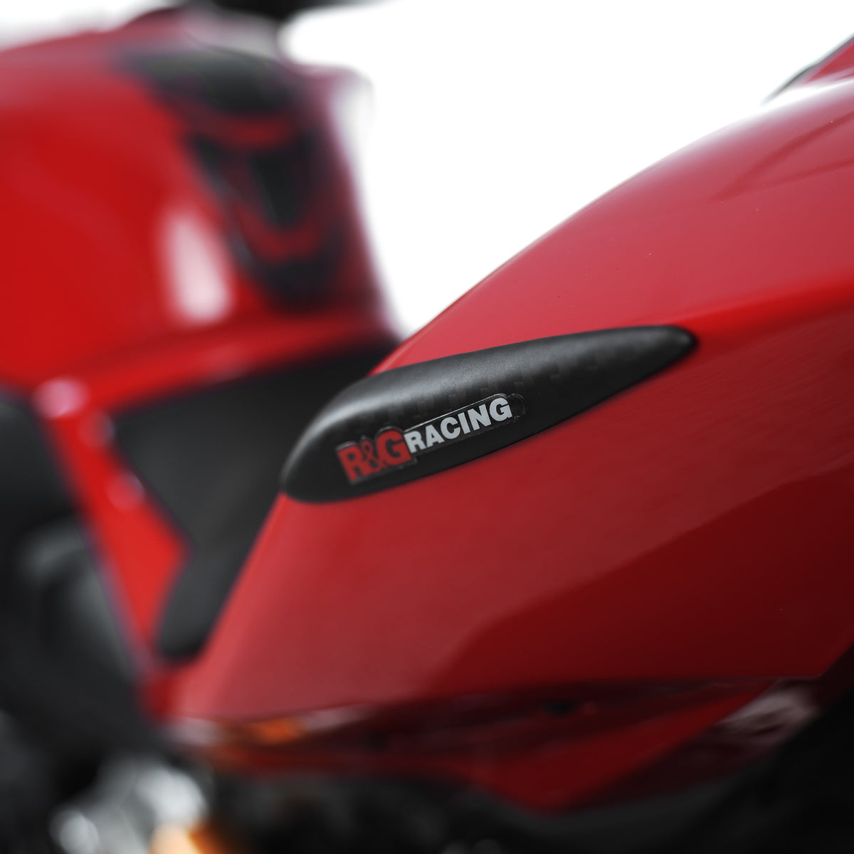 Carbon Fibre Tail Sliders for Ducati Streetfighter V2 '25-, Streetfighter V2 S '25-, Panigale V2 '25- & Panigale V2 S '25-