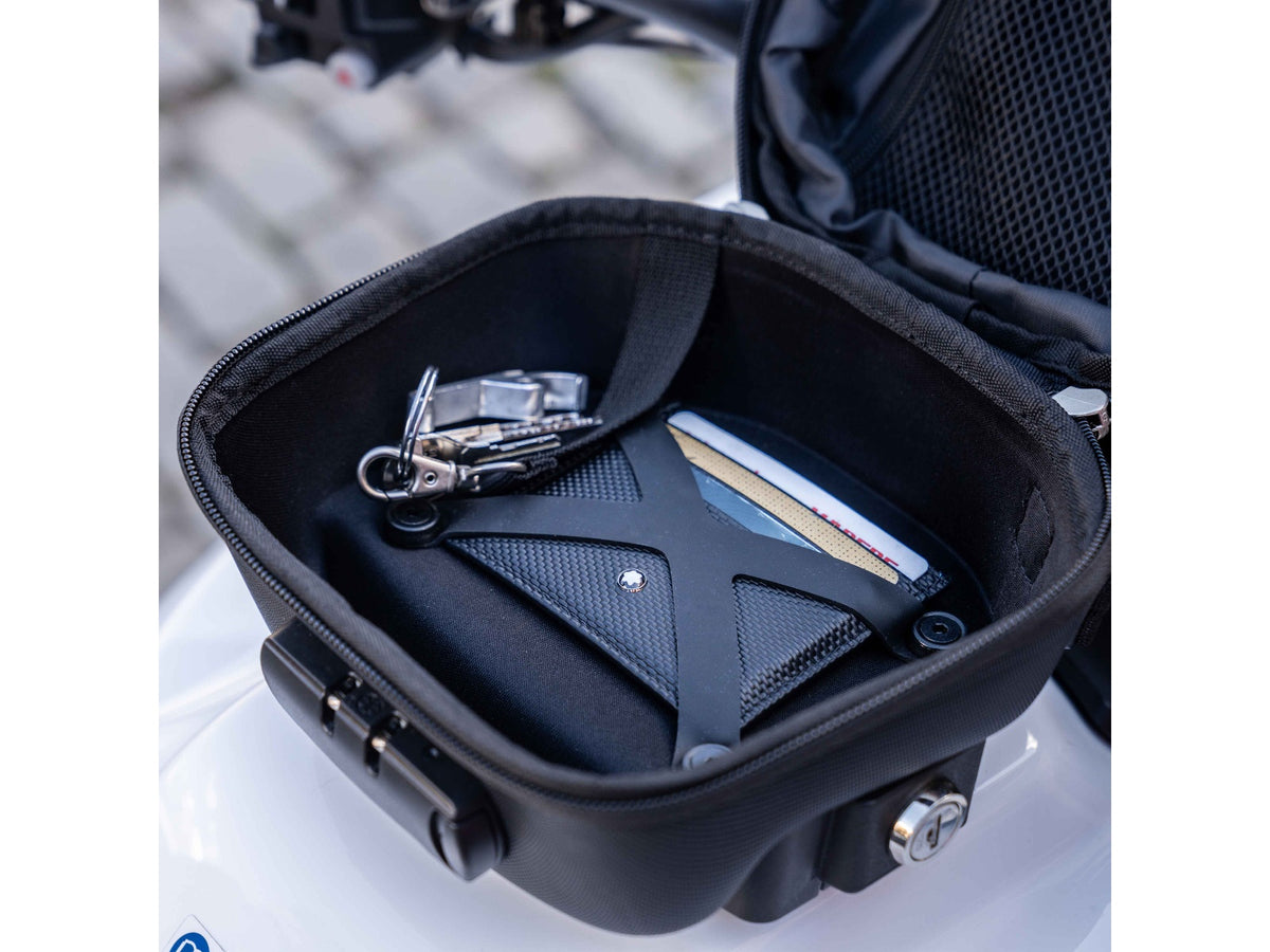 SHAD Click System Expandable Tank Bag E03CLP