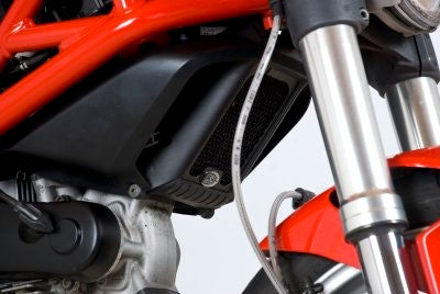 Oil Cooler Guard for Ducati Monster 1100 / 1100S / 1100EVO & 795/796 '09-