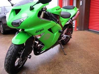 Crash Protectors - Classic Style for Kawasaki ZX-10R '06-'07 c/w Water Bottle.