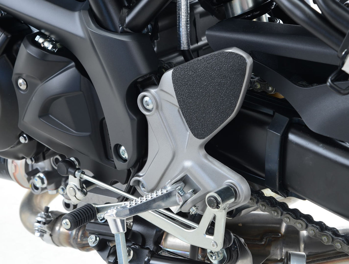 R&G Boot Guard Kit for Suzuki SV-7GX ‘26-, SV650 '16 & SV650X '18-